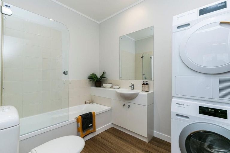 Photo of property in Robert Hannah Centre, 19/5 Eva Street, Te Aro, Wellington, 6011