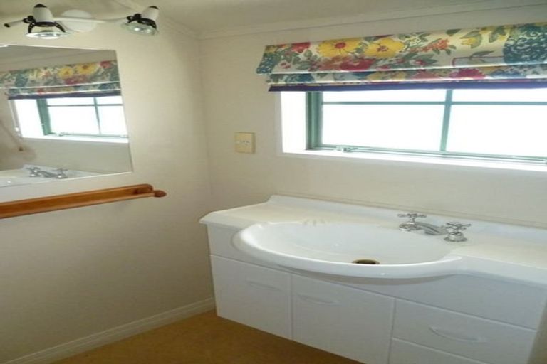 Photo of property in 199 Stone Street, Wanaka, 9305