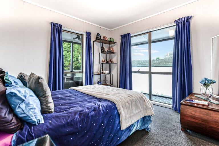 Photo of property in 3 Jasmine Avenue, Dinsdale, Hamilton, 3204