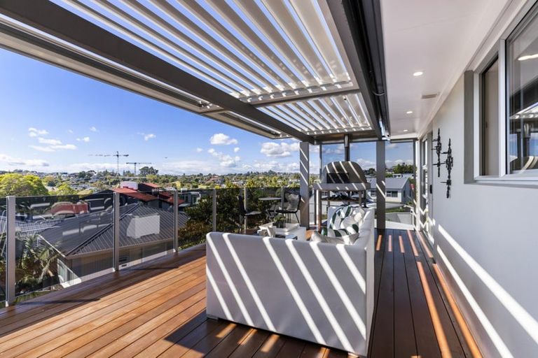 Photo of property in 18 Indus Place, Half Moon Bay, Auckland, 2012