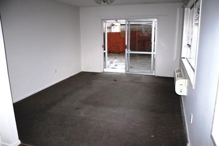 Photo of property in 2/15 Bonar Place, Woolston, Christchurch, 8062