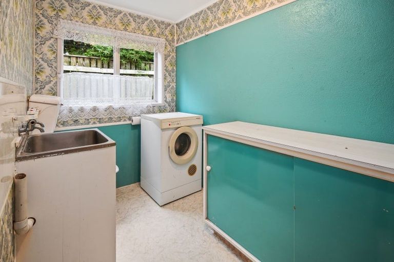 Photo of property in 73 Point Road, Monaco, Nelson, 7011