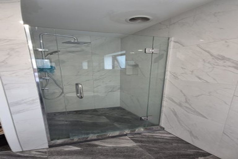 Photo of property in 1 Rimu Street, Tawa, Wellington, 5028