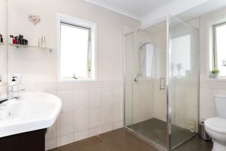 Photo of property in 40 Contour Avenue, Pyes Pa, Tauranga, 3112