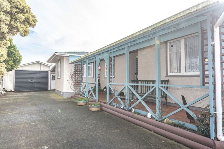 Photo of property in 87 Manuka Street, Castlecliff, Whanganui, 4501