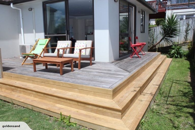 Photo of property in 14 Walter Macdonald Street, Howick, Auckland, 2014