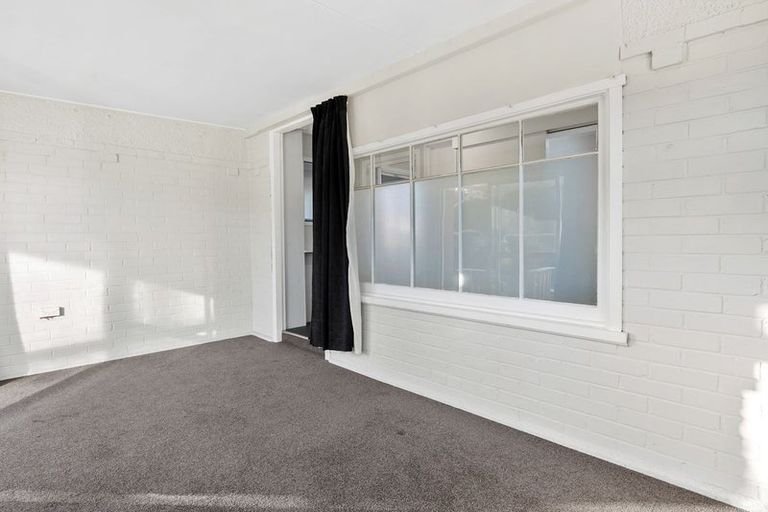 Photo of property in 9 Exmouth Street, Abbotsford, Dunedin, 9018