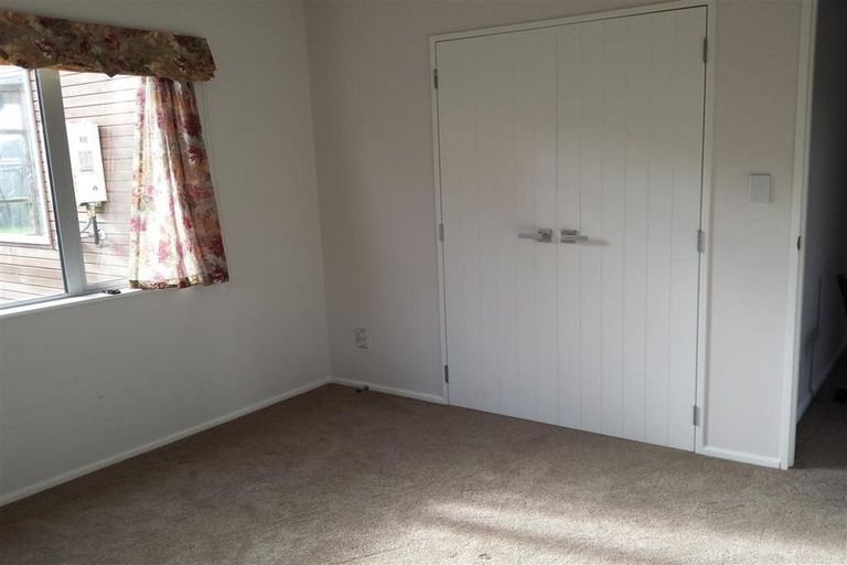 Photo of property in 16 Timberland Drive, Silverdale, 0932