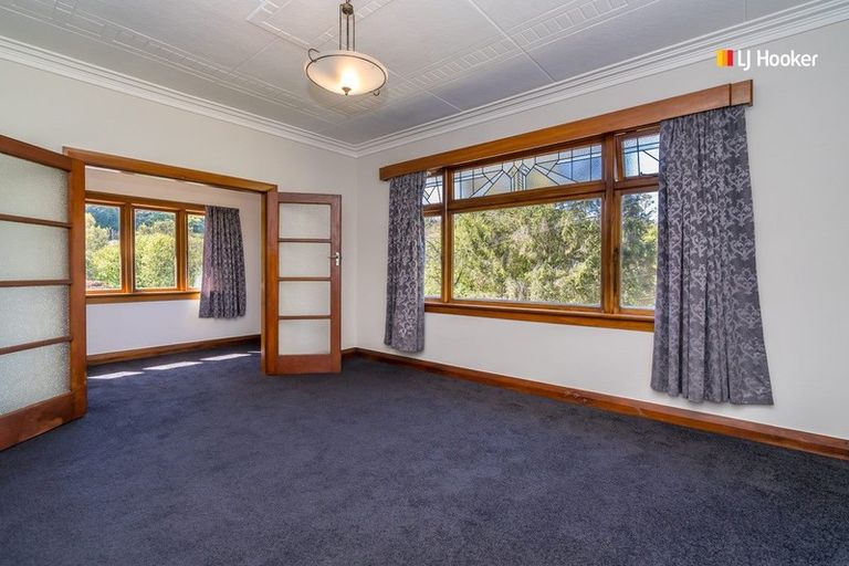 Photo of property in 43 Glen Road, Mornington, Dunedin, 9011