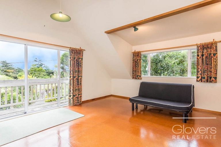 Photo of property in 156 Piha Road, Piha, New Lynn, 0772