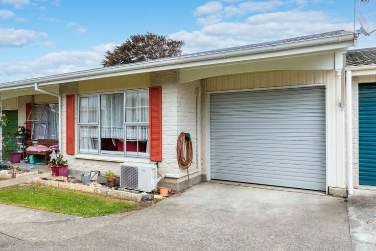 Photo of property in 15b Queen Street, Dannevirke, 4930