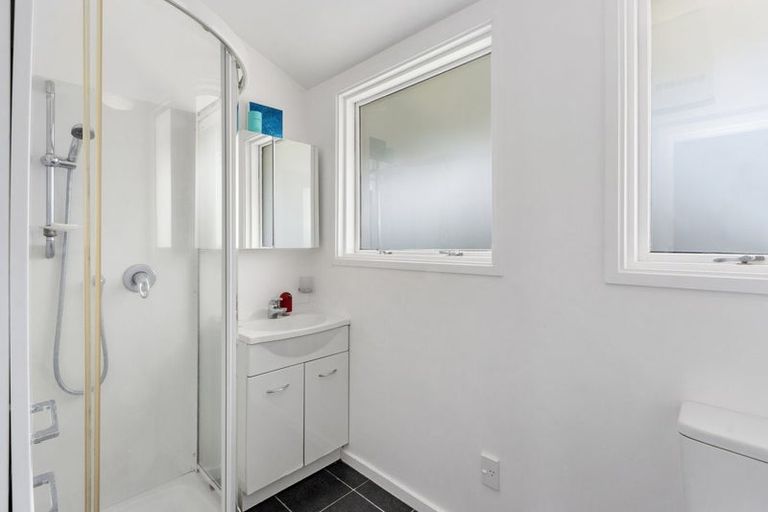 Photo of property in 1/23 Blighs Road, Strowan, Christchurch, 8052