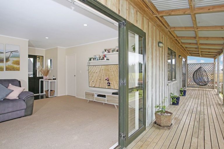 Photo of property in 314 Lees Gully Road, Pollok, Waiuku, 2684