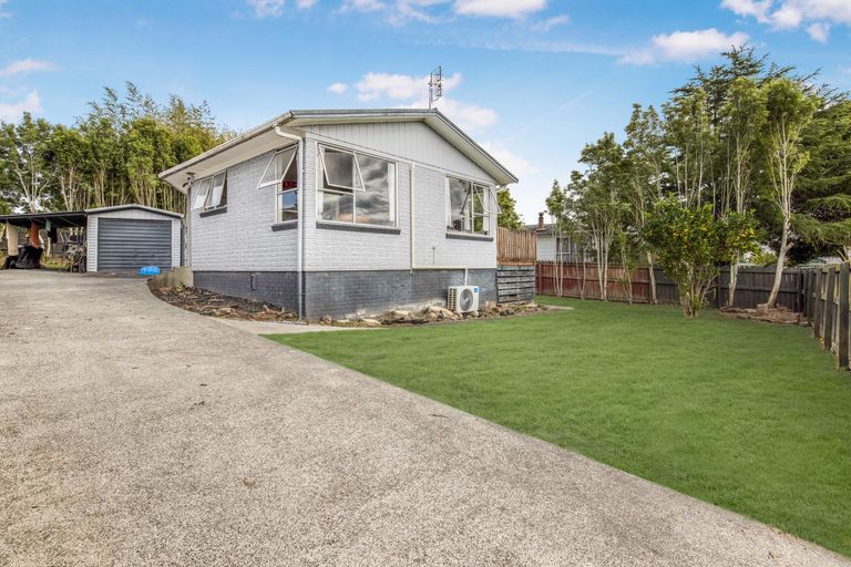 Photo of property in 46 Burbank Avenue, Manurewa, Auckland, 2102