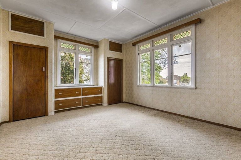 Photo of property in 97 Seddon Street, Pukekohe, 2120