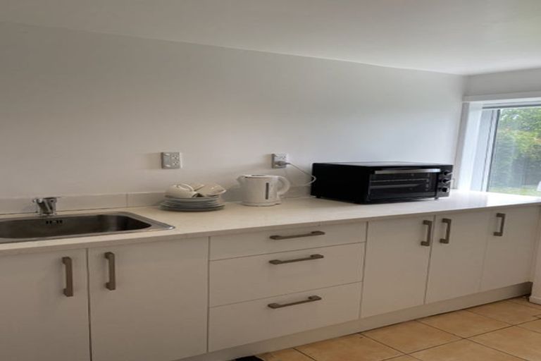 Photo of property in 244 Point View Drive, East Tamaki Heights, Auckland, 2016