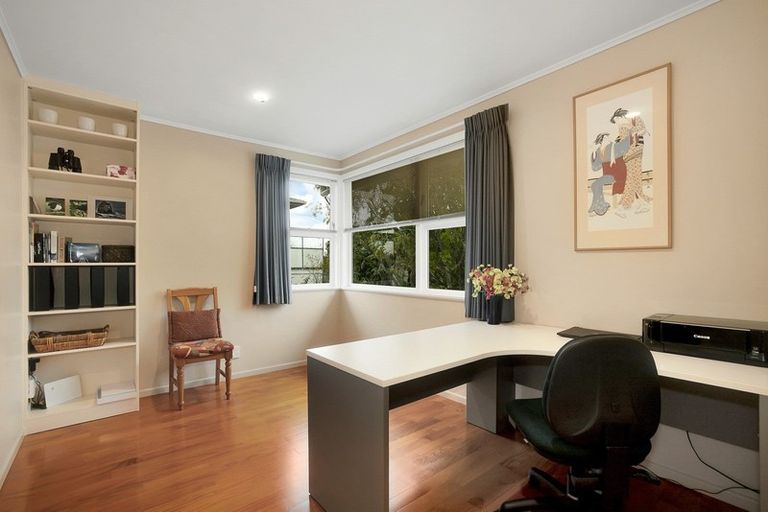 Photo of property in 9a Matata Street, Blockhouse Bay, Auckland, 0600