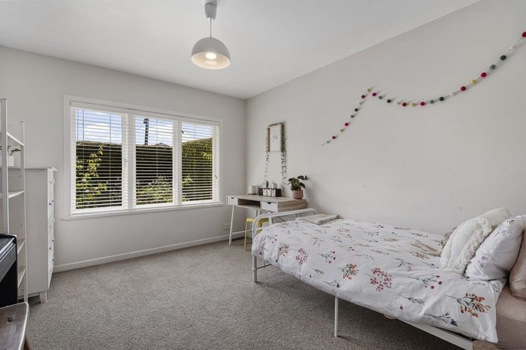 Photo of property in 5 Coronation Street, Belmont, Auckland, 0622