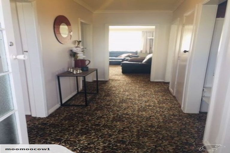 Photo of property in 72 Peat Street, Whanganui, 4500