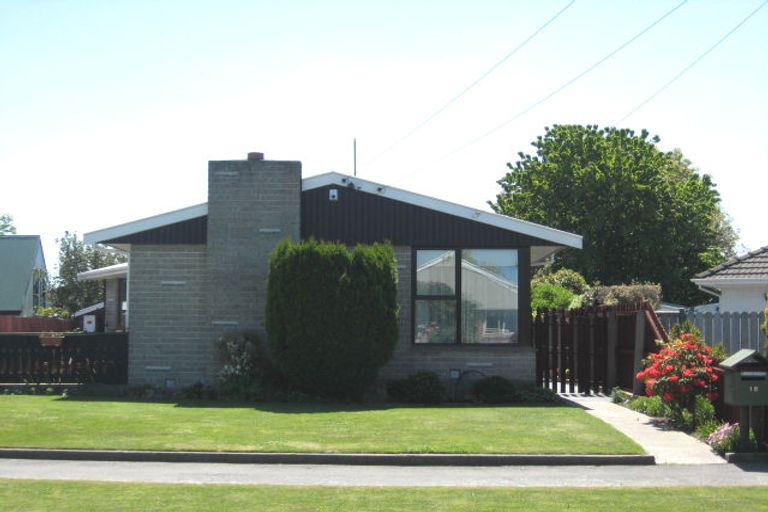 Photo of property in 16 Kingrove Street, Bishopdale, Christchurch, 8053