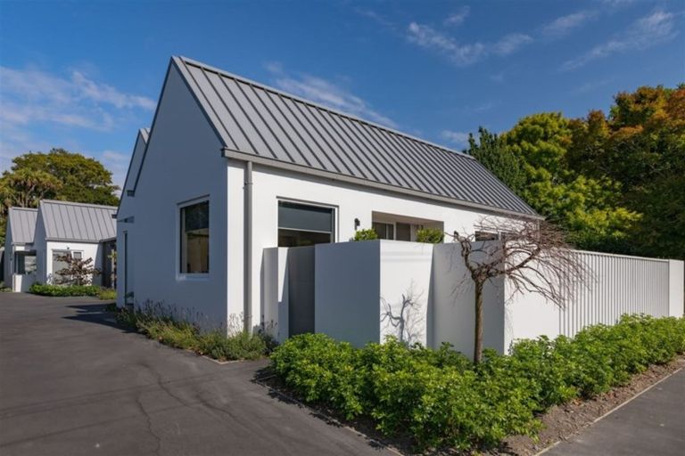 Photo of property in 1/99 Harakeke Street, Fendalton, Christchurch, 8014