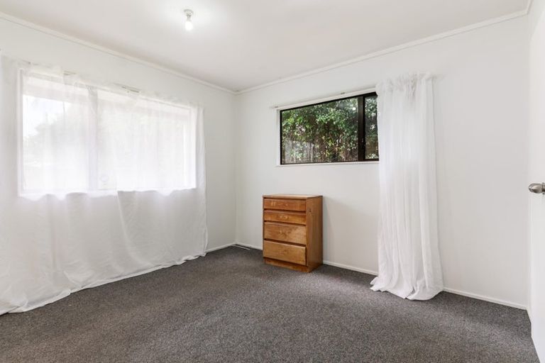 Photo of property in 48 Astley Avenue, New Lynn, Auckland, 0600