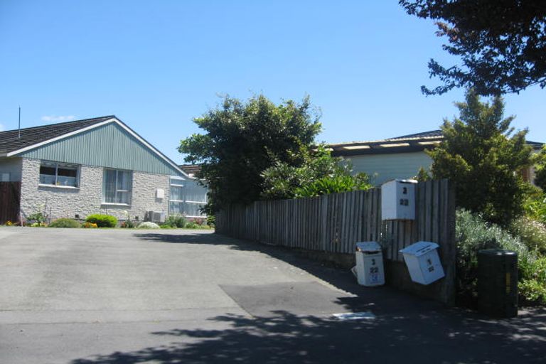 Photo of property in 2/22 Colligan Street, Upper Riccarton, Christchurch, 8041