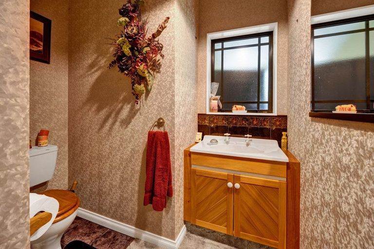 Photo of property in 88 Makowhai Road, Hawera, 4672