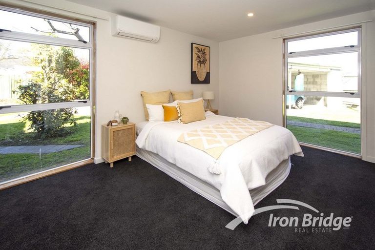 Photo of property in 1/59a Quinns Road, Shirley, Christchurch, 8013