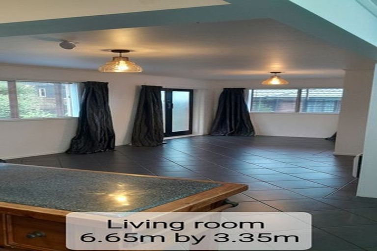 Photo of property in 485 West Coast Road, Glen Eden, Auckland, 0602