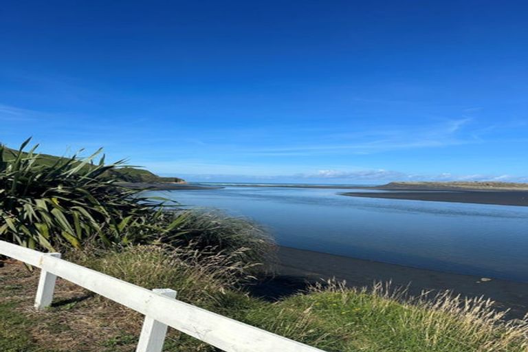 Photo of property in 21 Rauparaha Street, Marokopa, Piopio, 3988