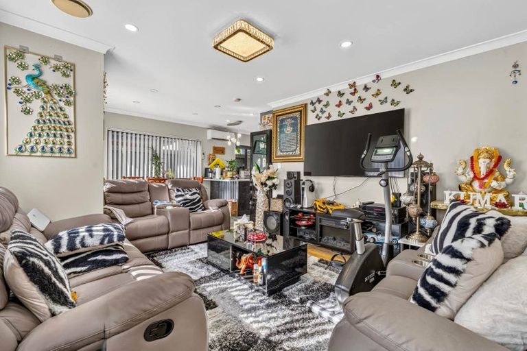 Photo of property in 7 Maxwell Avenue, Papatoetoe, Auckland, 2025