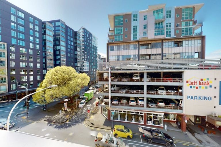 Photo of property in Budget Car Rental, 6/81 Ghuznee Street, Te Aro, Wellington, 6011