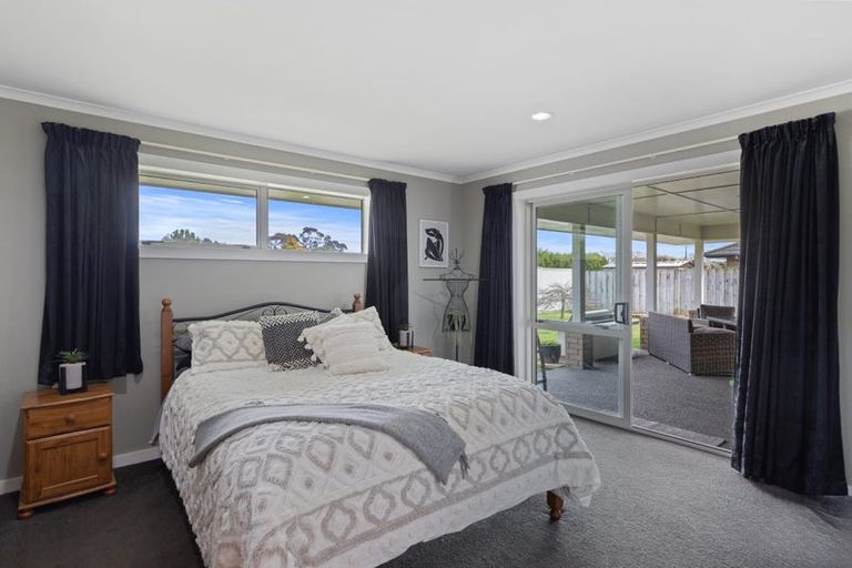 Photo of property in 9 Amokura Crescent, Flagstaff, Hamilton, 3210