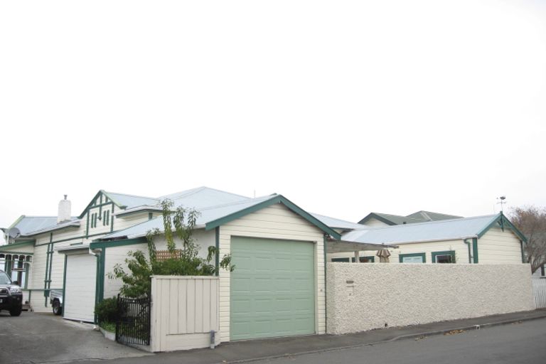 Photo of property in 12 May Avenue, Hospital Hill, Napier, 4110