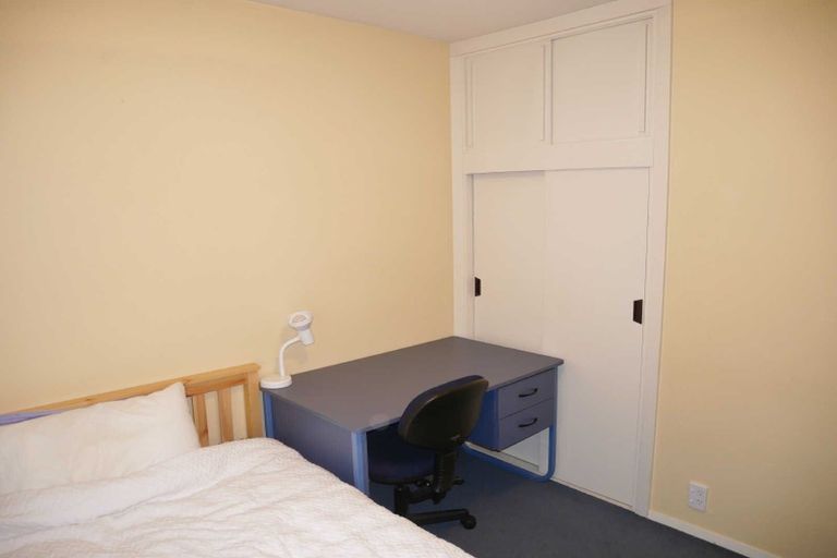 Photo of property in 1/15 Ashfield Place, Ilam, Christchurch, 8041