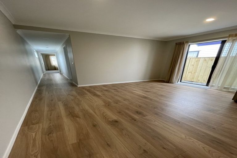 Photo of property in 19 Golden Avenue, Flat Bush, Auckland, 2019