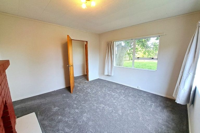 Photo of property in 1/113 Mokoia Road, Birkenhead, Auckland, 0626