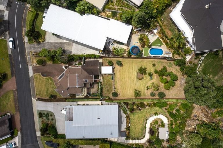 Photo of property in 28 Maori Hut Road, Red Beach, 0932