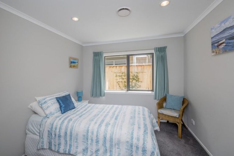 Photo of property in 40 Sue Avenue, Otaki, 5512