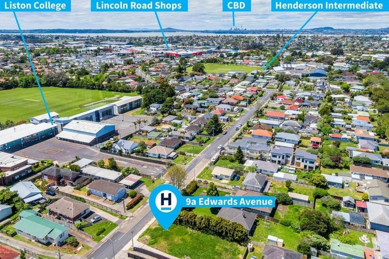 Photo of property in 9a Edwards Avenue, Henderson, Auckland, 0610