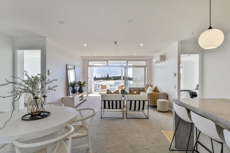 Photo of property in 173 Hibiscus Drive, Orewa, 0931