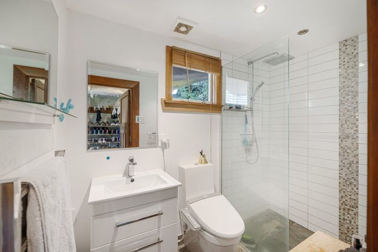 Photo of property in 14 Mccormacks Bay Road, Mount Pleasant, Christchurch, 8081