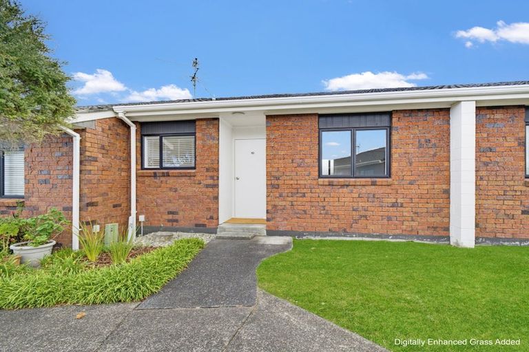 Photo of property in 10 Fantail Court, Orewa, 0931