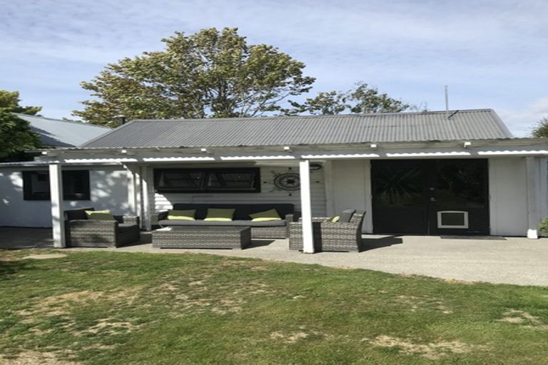 Photo of property in 135 Springfield Road, St Albans, Christchurch, 8014