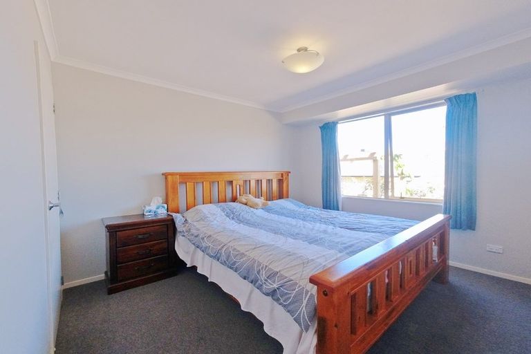 Photo of property in 96 Ayrshire Drive, Grandview Heights, Hamilton, 3200