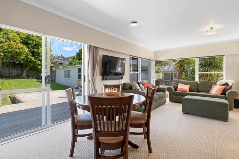 Photo of property in 2/30 Eban Avenue, Hillcrest, Auckland, 0627