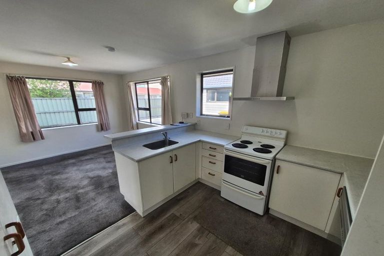 Photo of property in 1/8 Dilworth Street, Riccarton, Christchurch, 8011
