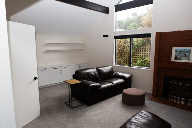 Photo of property in 8 Burma Road, Khandallah, Wellington, 6035