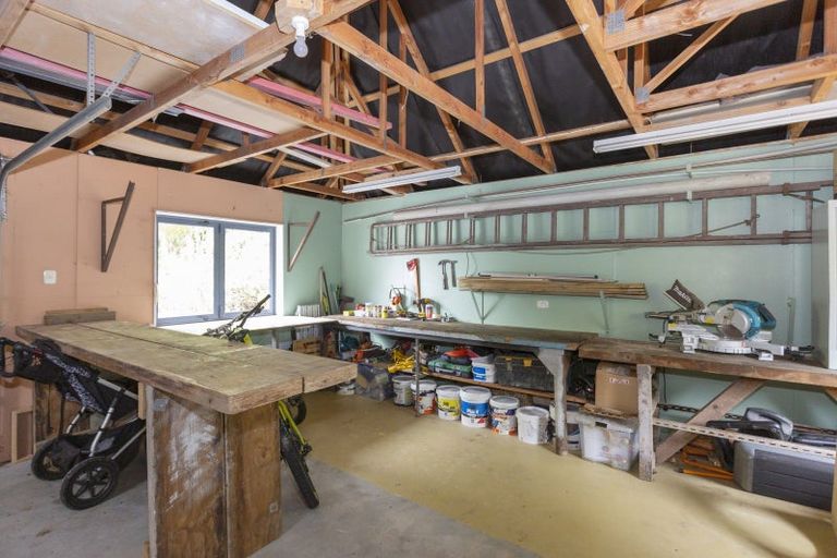 Photo of property in 42 Cemetery Road, East Taieri, Mosgiel, 9024